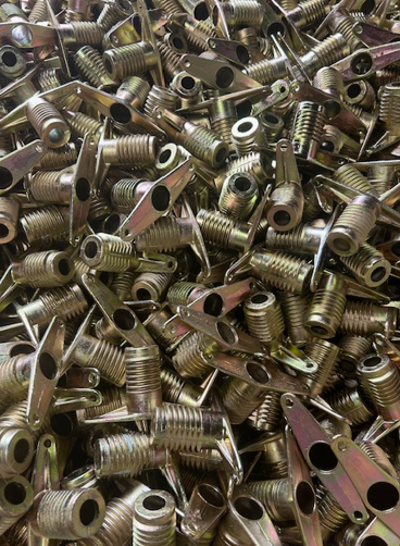Dichromated metal parts